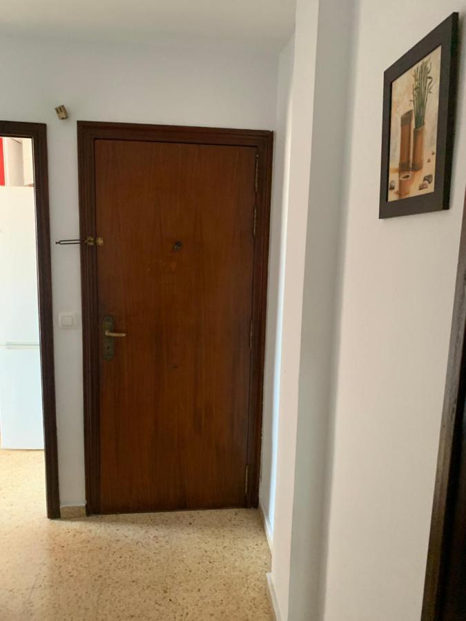 Habitacion Con Cama Individual, Piso Compartido En Avenida Blasco Ibanez バレンシア エクステリア 写真