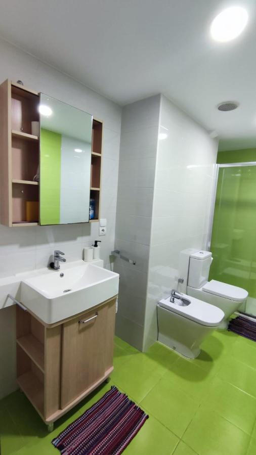 Habitacion Con Cama Individual, Piso Compartido En Avenida Blasco Ibanez バレンシア エクステリア 写真